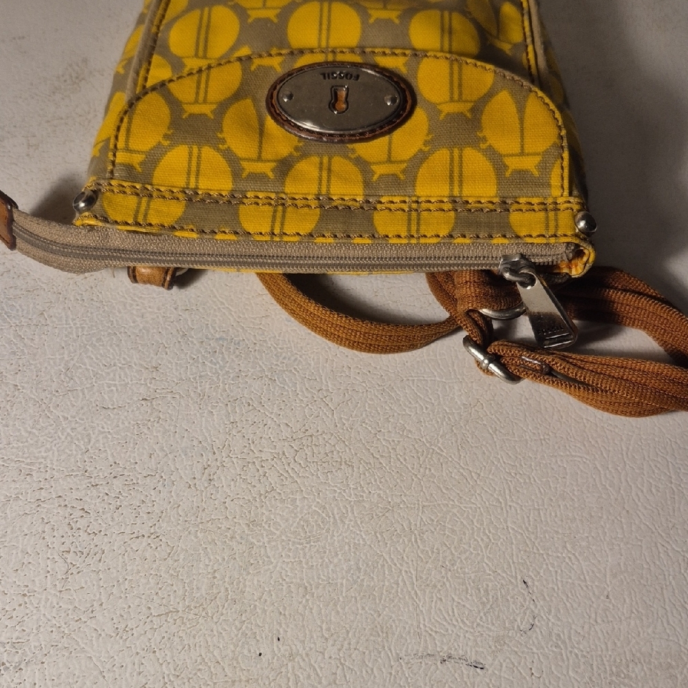 Fossil Mustard and Taupe Crossbody Bag - Picture 7 of 15